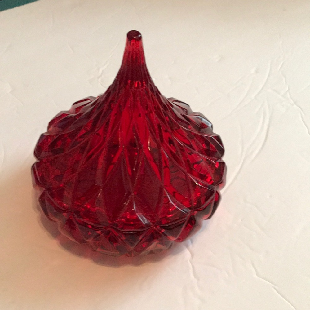 Red bowl